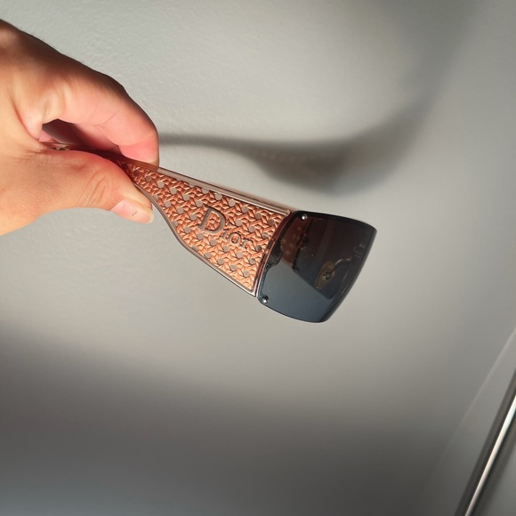 DIOR SUNGLASSES - Picture 6 of 7